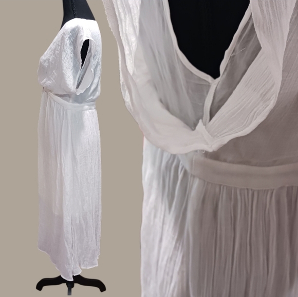 Magnolia Boutique Plunge Neck Button Front Gauze Dress - Picture 3 of 7